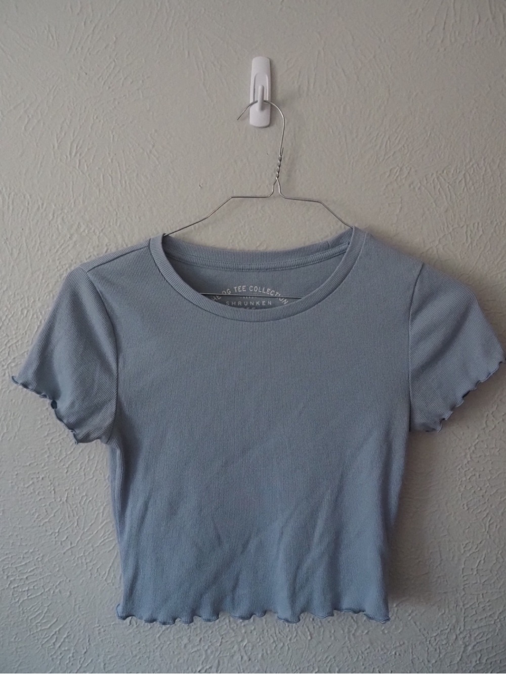 Aeropostale Ribbed Shrunken Tee - light blue, women's medium